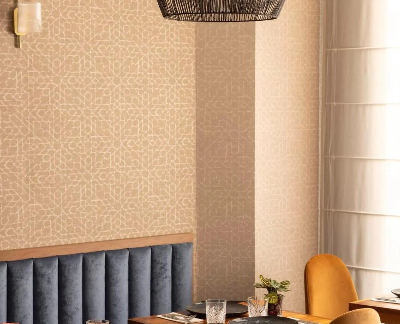 Hotel Maxim Opera 4*