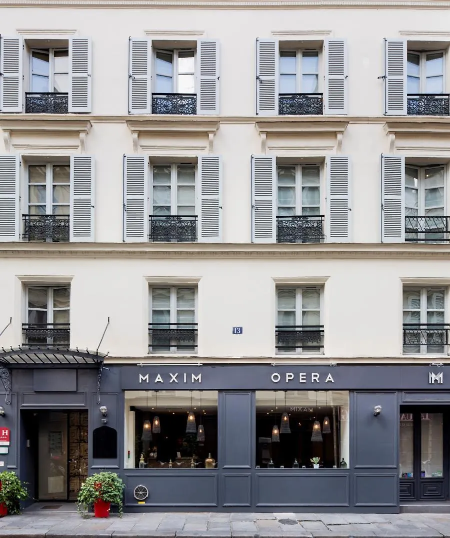 Maxim Opera Hotel 4*